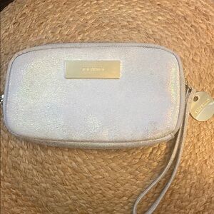 Steve Madden Silver Clutch Wristlet Minimalist Design